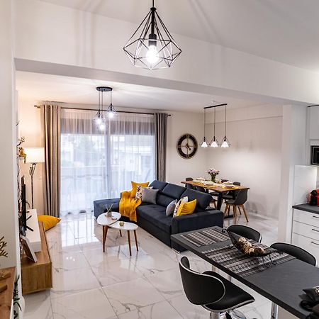 Euphoria Apartment كالاماتا المظهر الخارجي الصورة