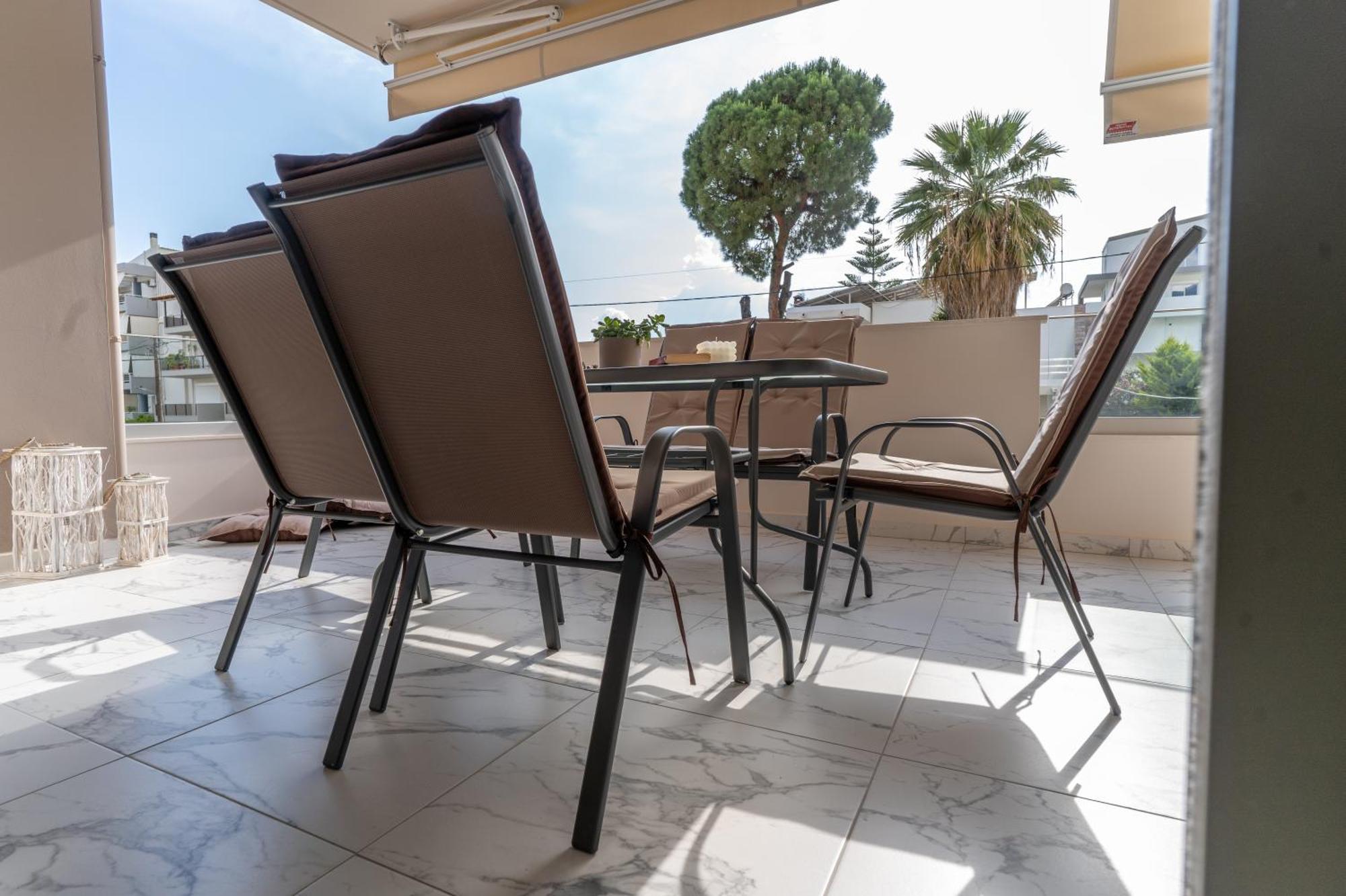 Euphoria Apartment كالاماتا المظهر الخارجي الصورة