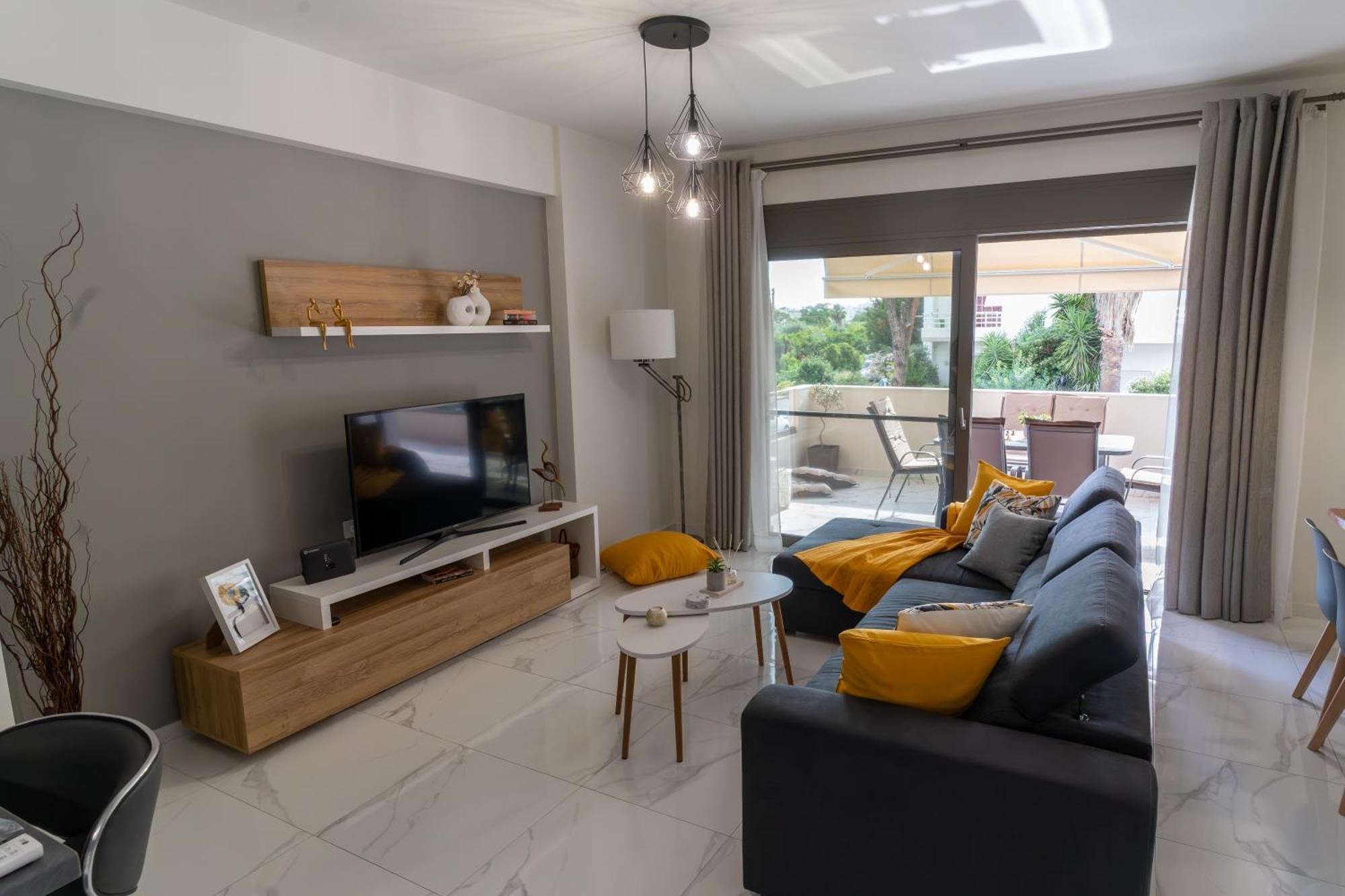 Euphoria Apartment كالاماتا المظهر الخارجي الصورة